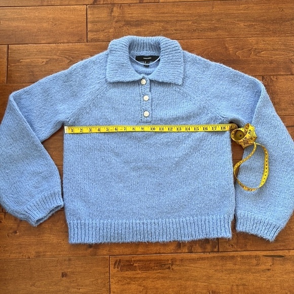 Vero Moda Tall polo sweater with crystal
buttons in blue Size L - Picture 6 of 16